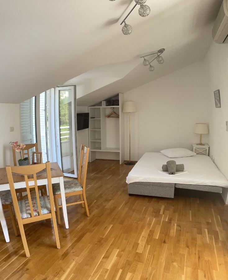 Villa Viden Apartments Tucepi Ngoại thất bức ảnh